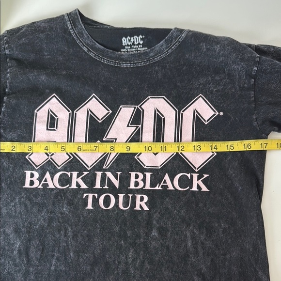 AC/DC Black In Black Tour Graphic Crop‎ Tee XS - Picture 6 of 9